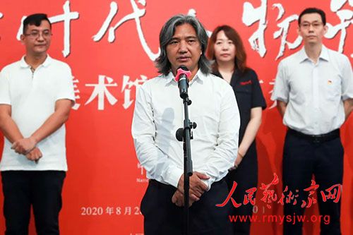 中国美术馆为牺牲在脱贫攻坚一线的黄文秀塑像 中国美术馆为牺牲在脱贫攻坚一线的黄文秀塑像