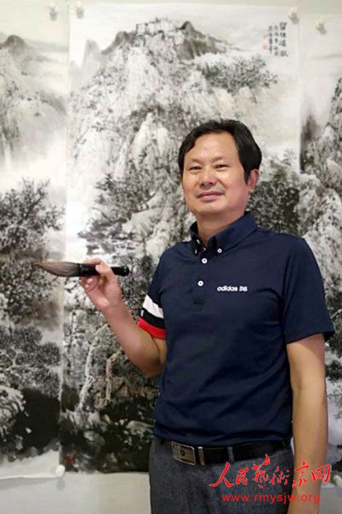 ��Ա��ɣ������������Ʒϵ�С���