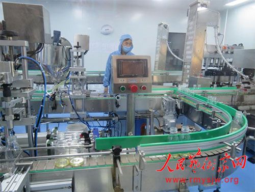 自然王国“蜂王”归来 自然王国“蜂王”归来