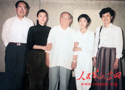 ¦ʦ�����ҵ��ӡ�����һһ¦����