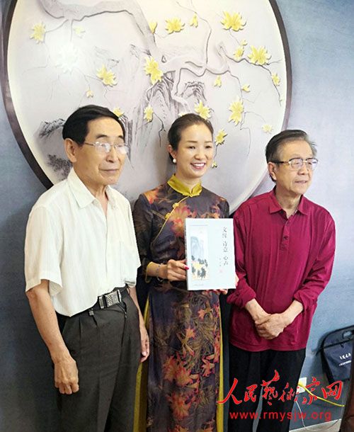 八雅文化产业联盟采风团走进北京六福家宴 八雅文化产业联盟采风团走进北京六福家宴