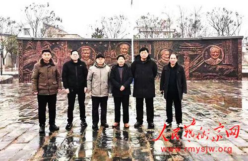 �������͹ھ���