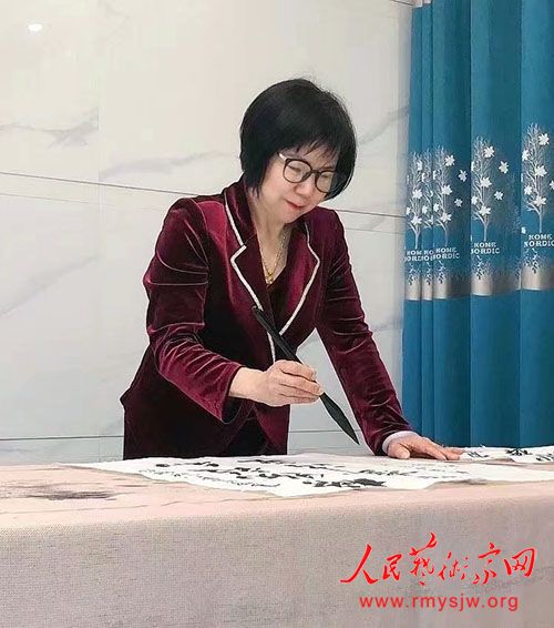 ������������������չ������鷨��Ʒ�����չ