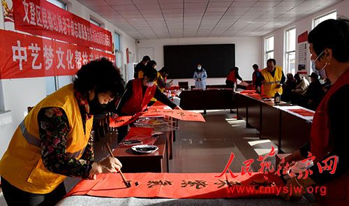 �������Ļ�����߽��ĵ����δ����԰�Ӵ�