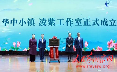 ���־�׼���ӱ�����д�߽�����С�����ֽ�