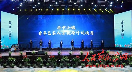 ���־�׼���ӱ�����д�߽�����С�����ֽ�