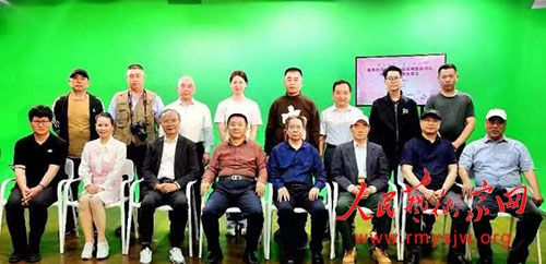 ���¾���Ե ��Լ�½����׽��й����½��߶˼�������ھ�����