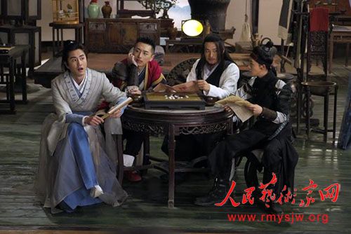 �о�ִ��������Ӣ��֮�����⴫��ȼ������  Ц���糱ˮ��ӿ��