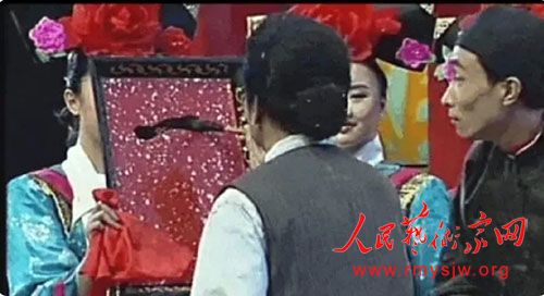 著名表演艺术家赵丽蓉题《货真价实》匾额捐赠仪式圆满成功 著名表演艺术家赵丽蓉题《货真价实》匾额捐赠仪式圆满成功
