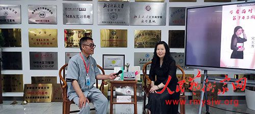 ����:ʫ����ǹ⣬�������ҵ�����